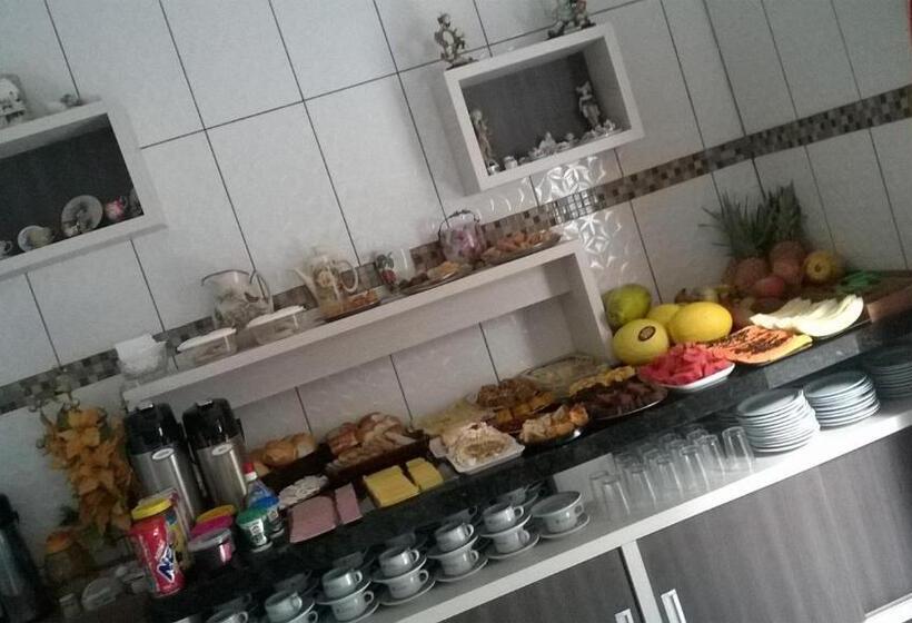 ホテル Pousada Anjo Gabriel