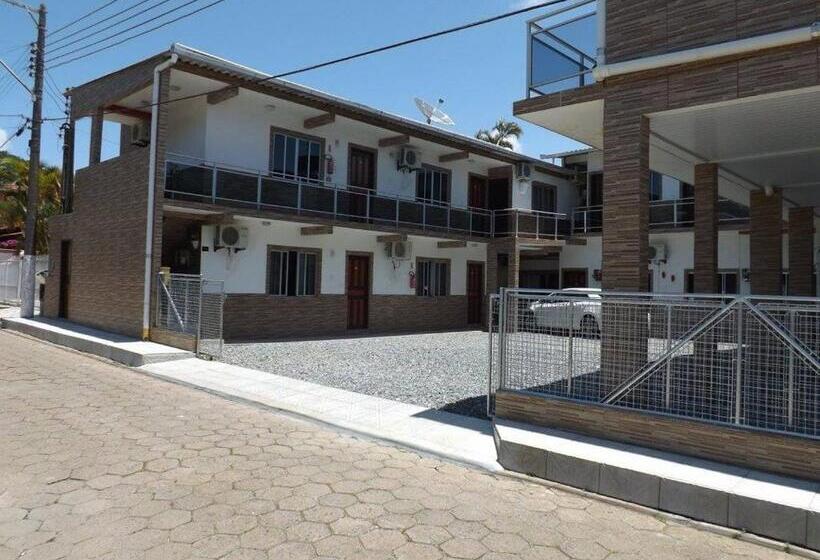 ホテル Pousada Anjo Gabriel