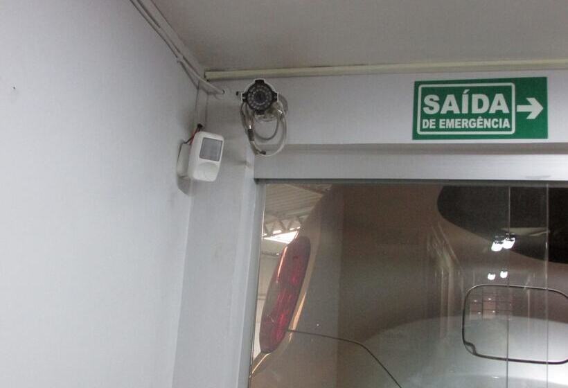 בית מלון כפרי Araguaia Goiânia