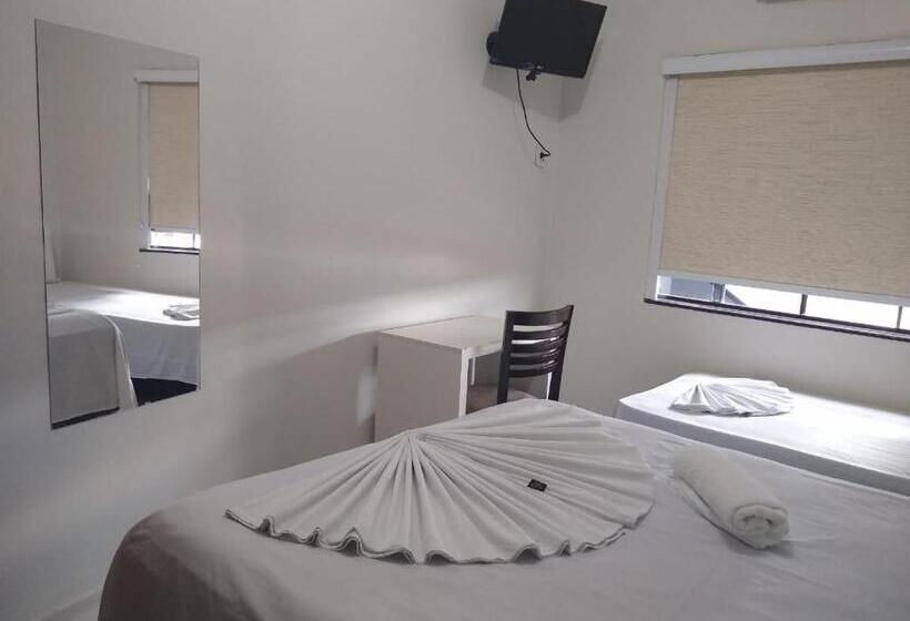 בית מלון כפרי Crystal Palace