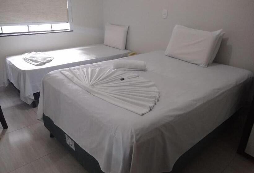 בית מלון כפרי Crystal Palace