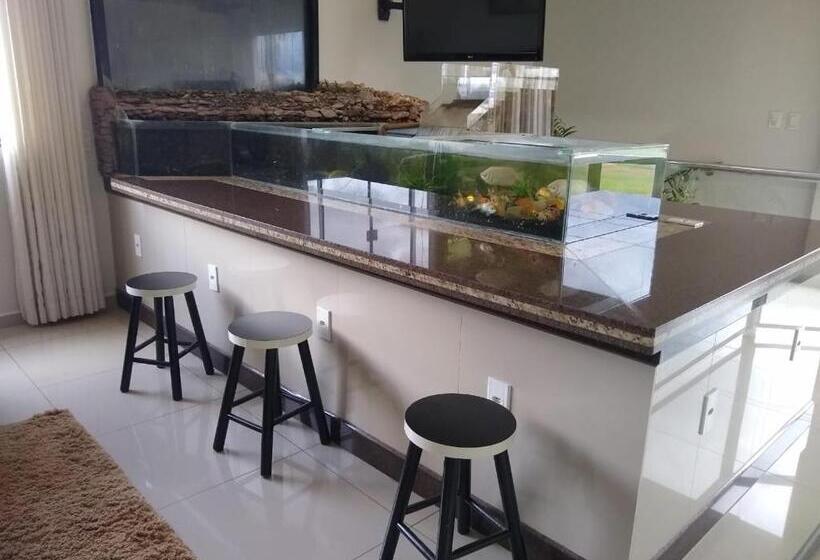 בית מלון כפרי Crystal Palace