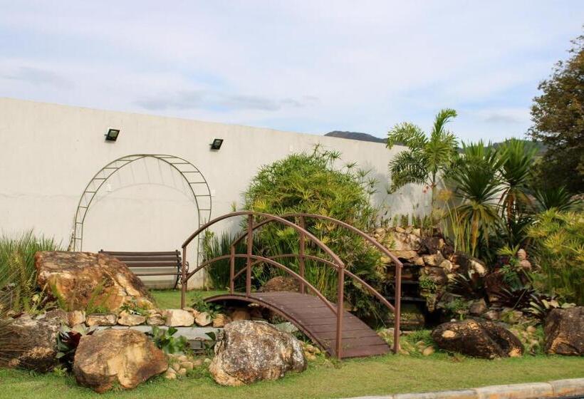 Hotel Cyrilo S Palace