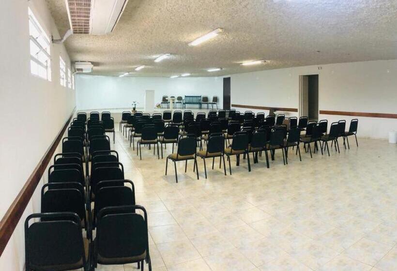 בית מלון כפרי Flamboyant