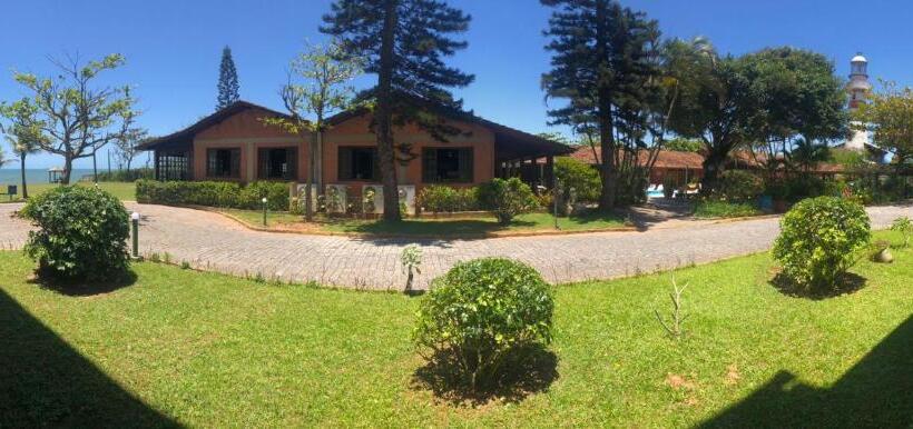 בית מלון כפרי Flamboyant