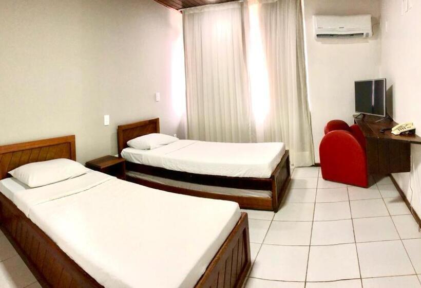 בית מלון כפרי Flamboyant