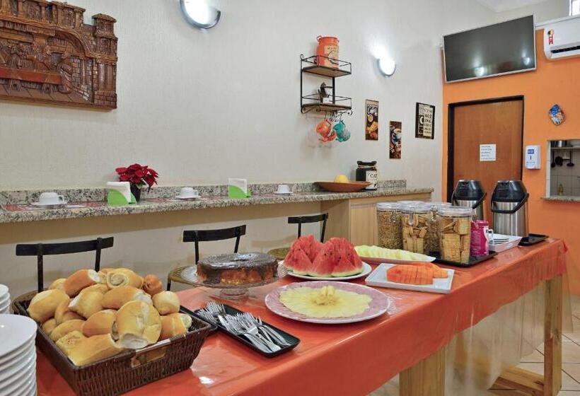 Hotel & Hostel Ribeirao