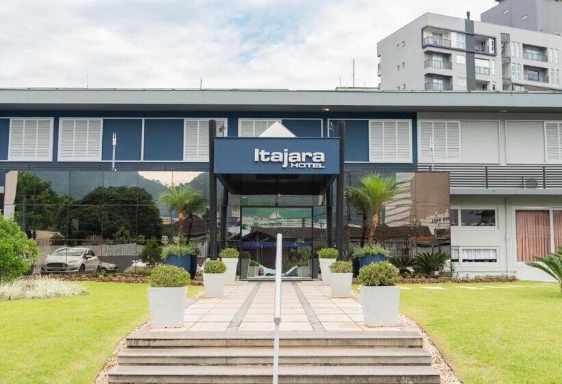 בית מלון כפרי Itajara