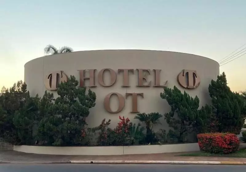 Hotelli Ot