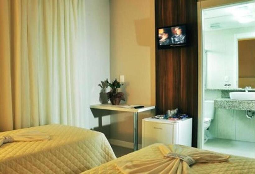 Отель Petry Plaza