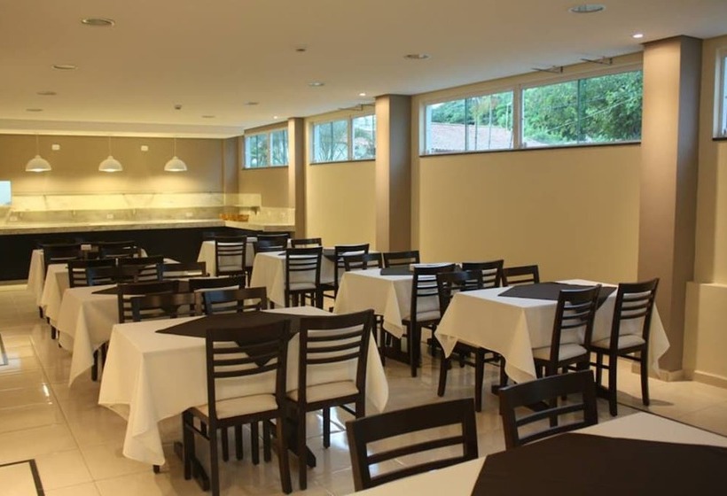 בית מלון כפרי Portobello