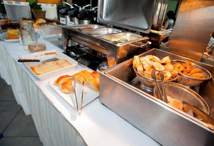 فندق Premium Plaza