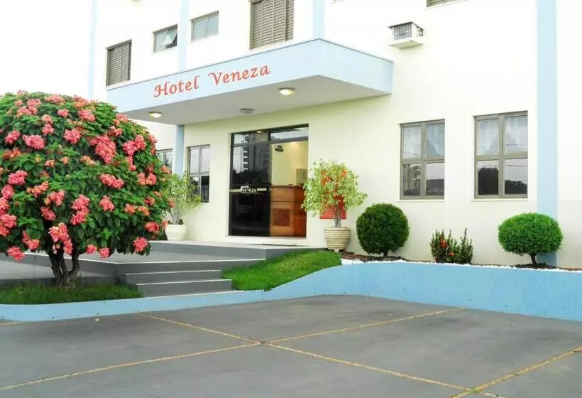 ホテル Veneza