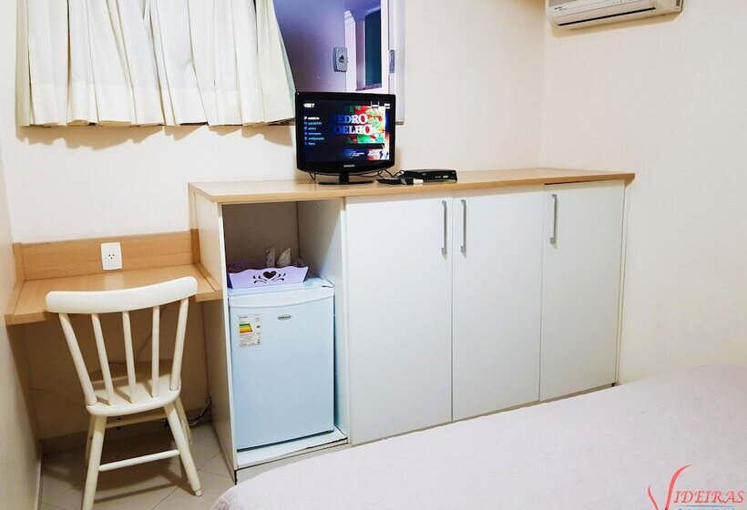 酒店 Videiras Palace