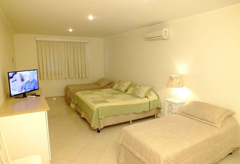 酒店 Videiras Palace