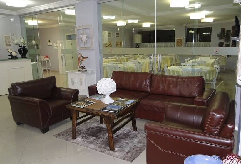 酒店 Videiras Palace