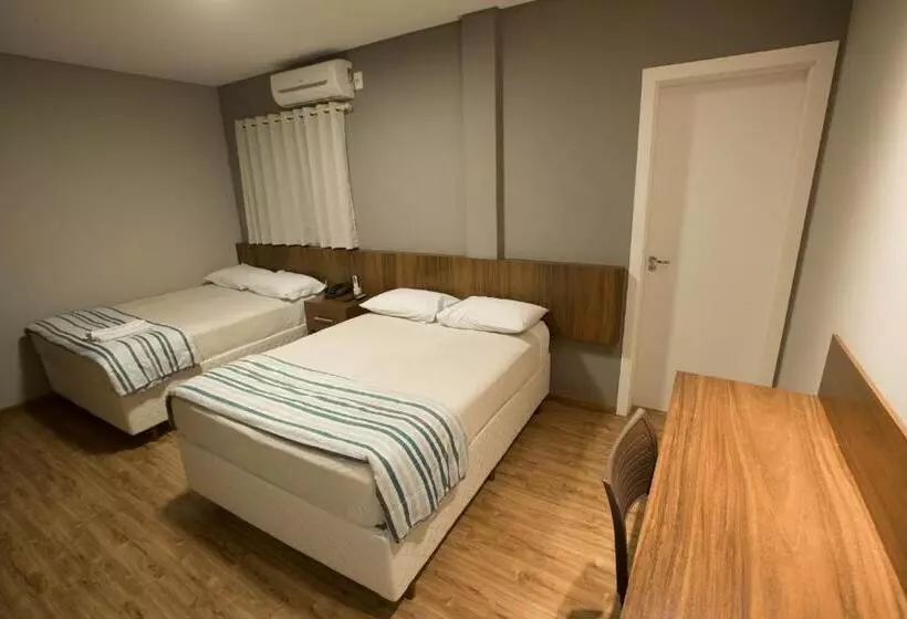 Ipê Hotel Express