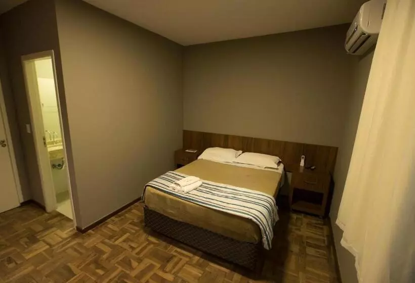 Ipê Hotel Express