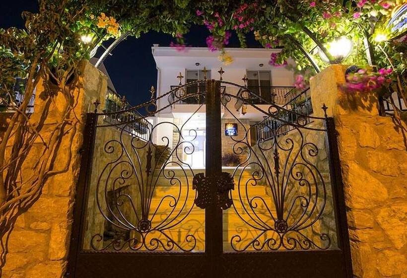 تختخواب و صبحانه Datca Beyaz Ev