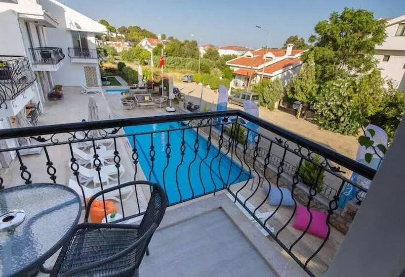 Bed & Breakfast Datca Beyaz Ev
