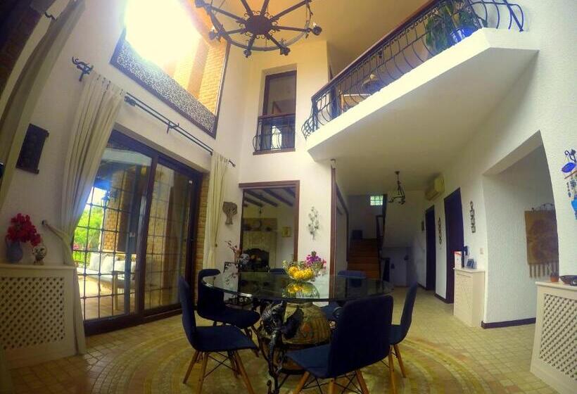 مبيت وإفطار Villa Cosy