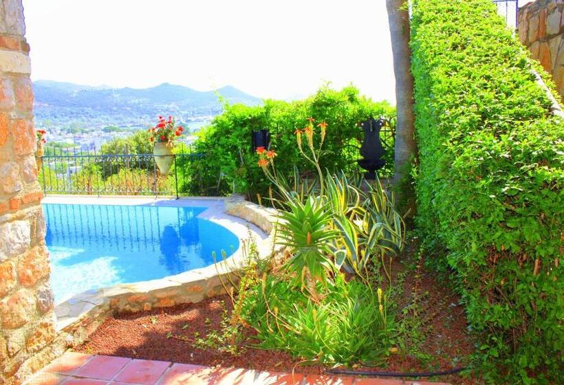 مبيت وإفطار Villa Cosy