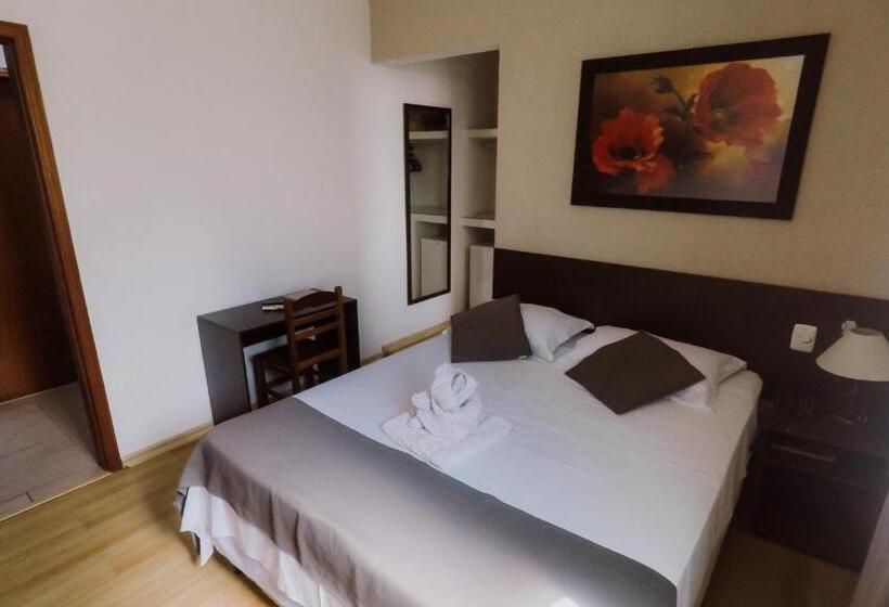 בית מלון כפרי Alzira Granada