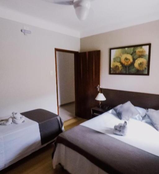 בית מלון כפרי Alzira Granada