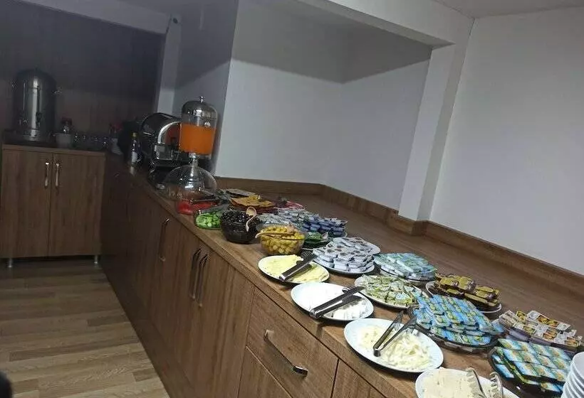هتل Kervansaray