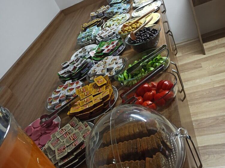 فندق Kervansaray