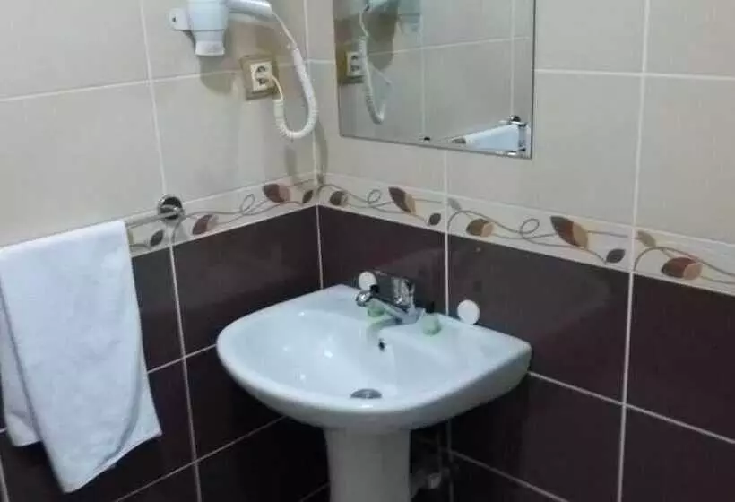 هتل Kervansaray