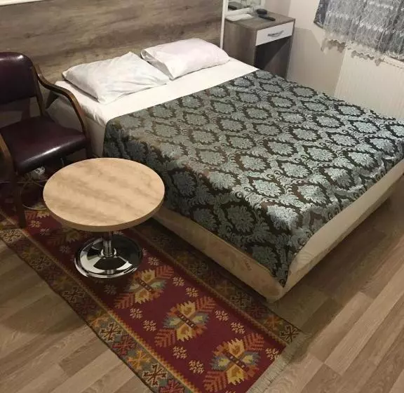 هتل Kervansaray