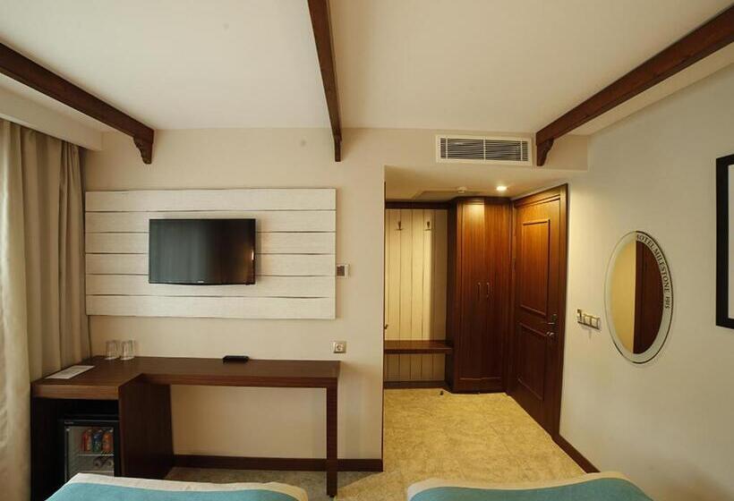 هتل Milestone1915