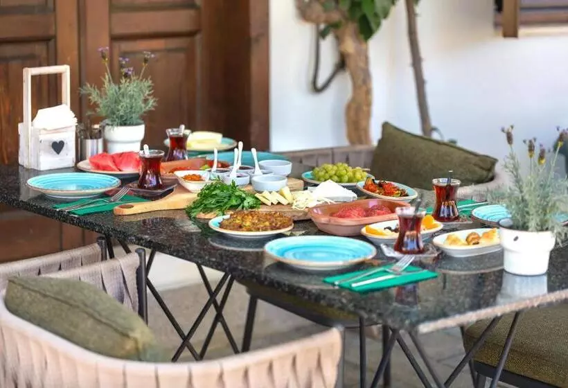 Old Town Hotel Kalkan