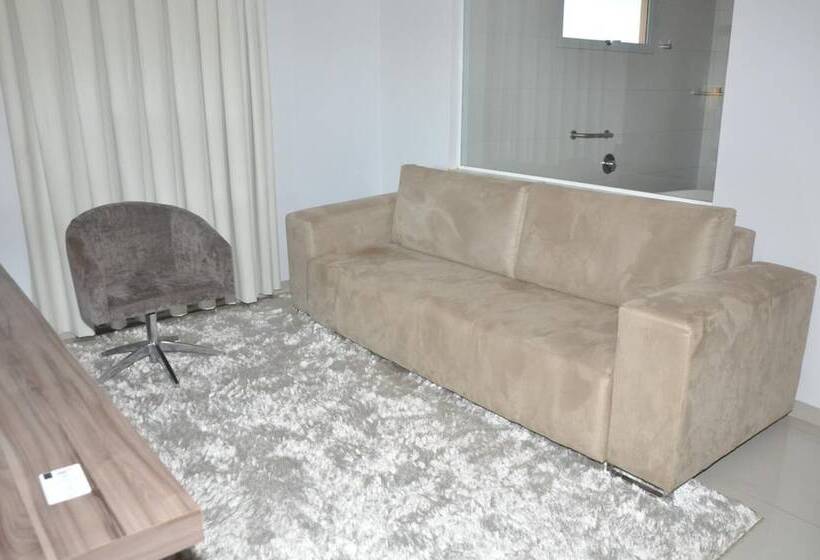 فندق Premier Pallace