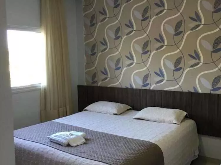 Hotelli Premier Pallace