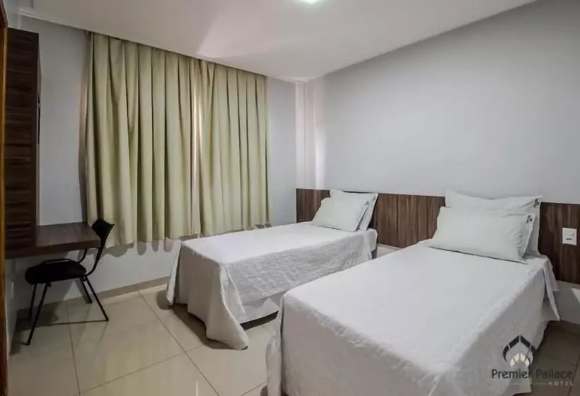 Hotelli Premier Pallace