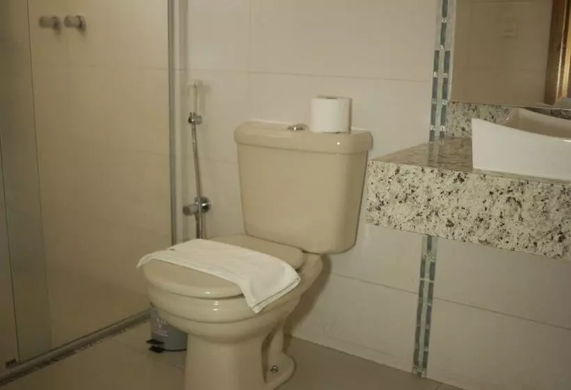 Hotelli Premier Pallace