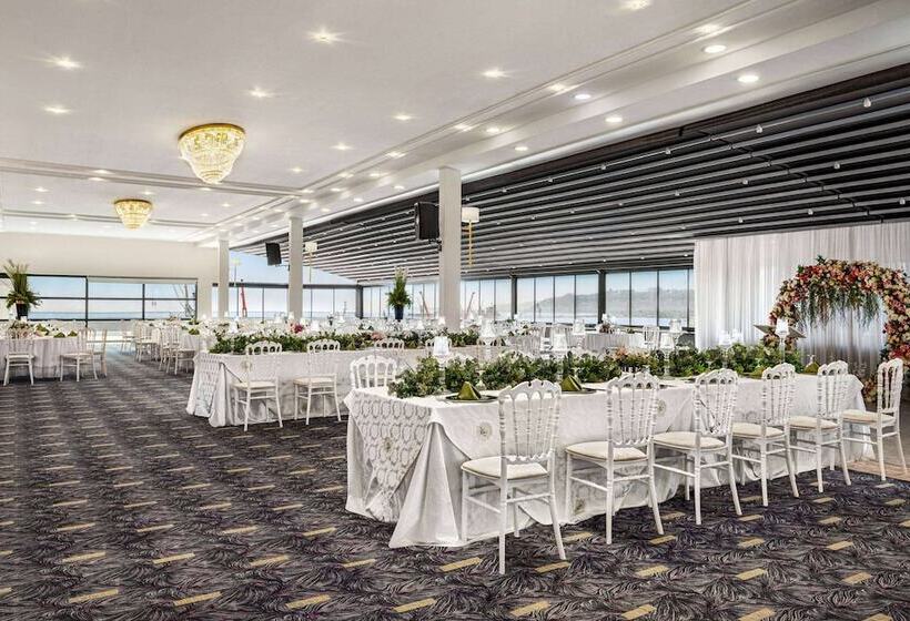 Hotelli Ramada Plaza By Wyndham Samsun