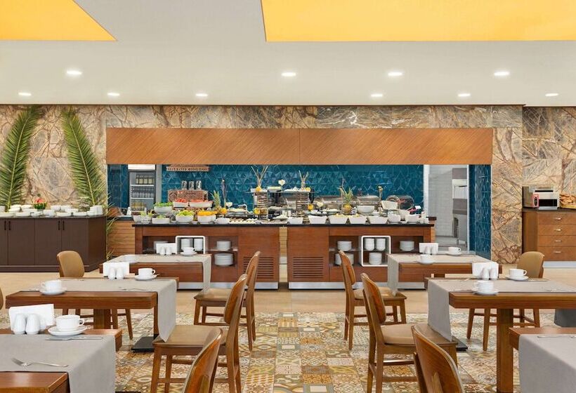 Hotelli Ramada Plaza By Wyndham Samsun