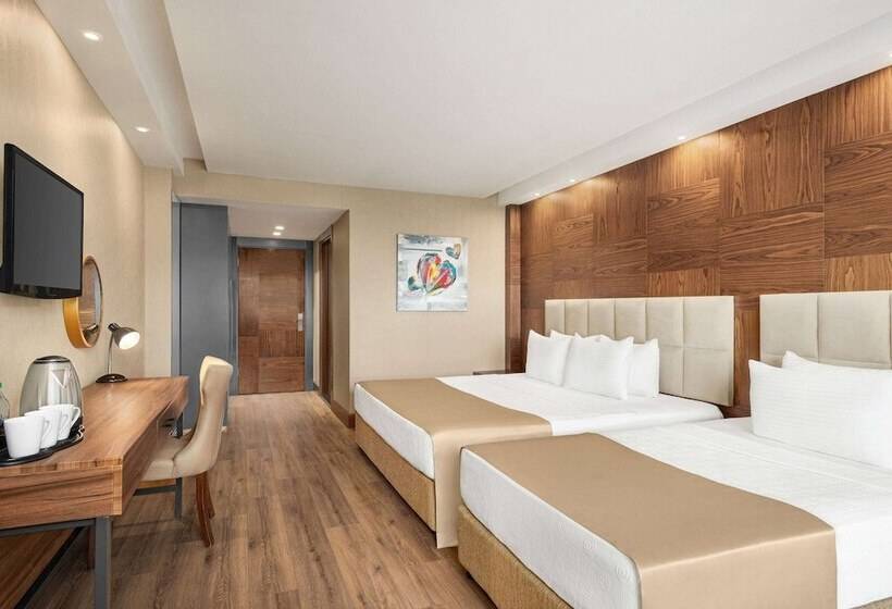 Hotelli Ramada Plaza By Wyndham Samsun