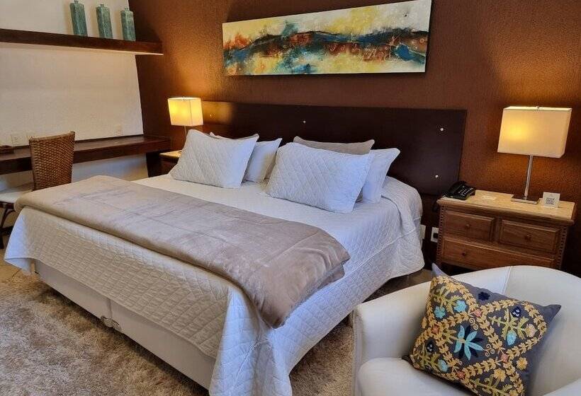 فندق Saison Resort & Spa