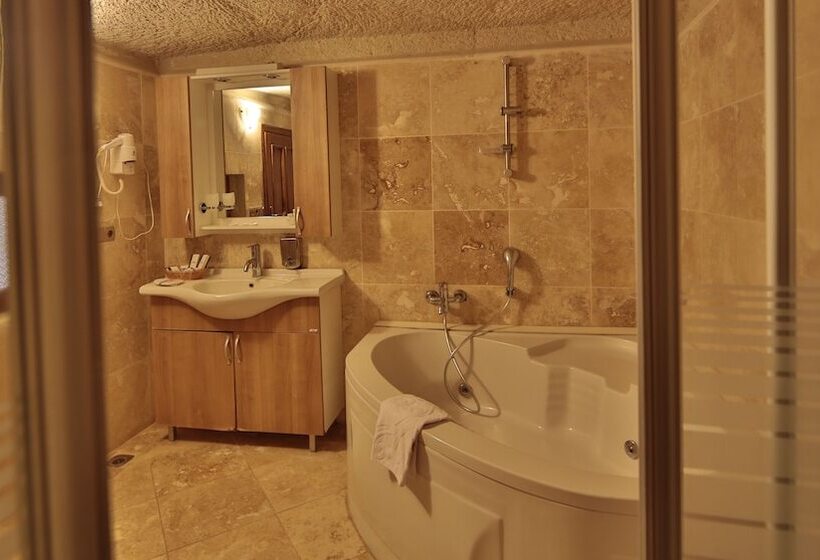 هتل Vezir Cave Suites