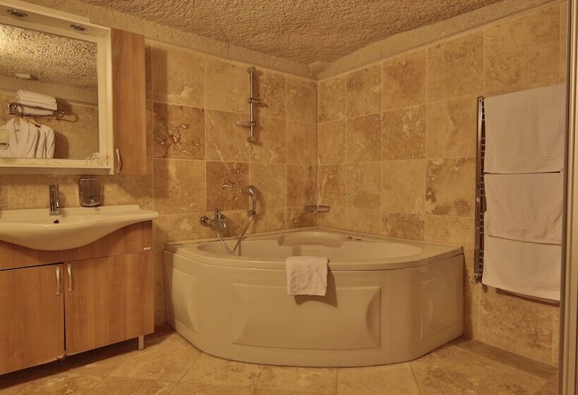 هتل Vezir Cave Suites