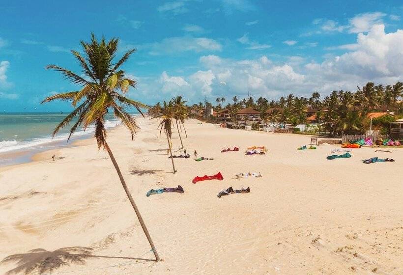 فندق Windtown Beach