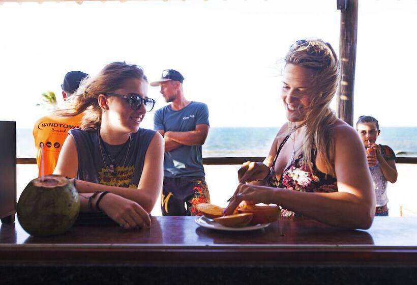 فندق Windtown Beach