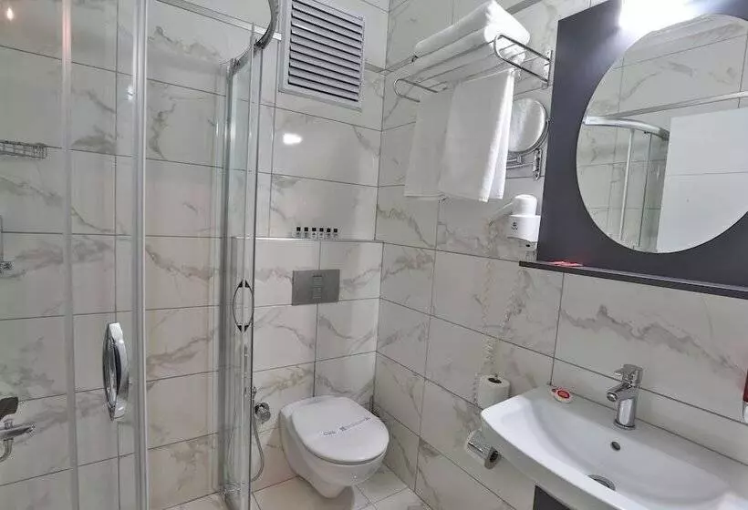 هاستل Azra Suite Otel