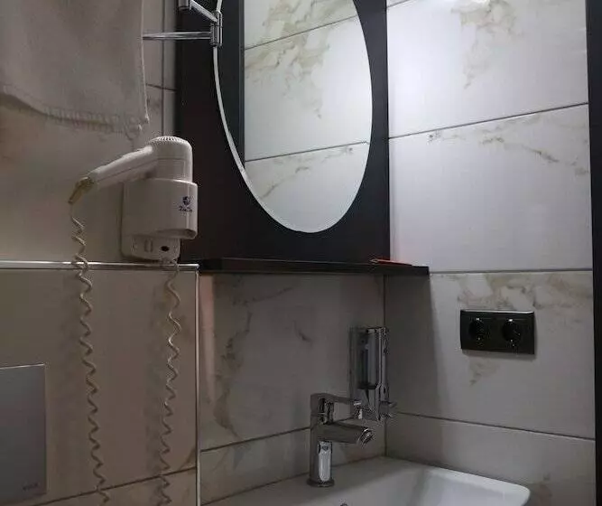 هاستل Azra Suite Otel