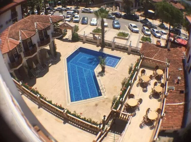 Ates Otel