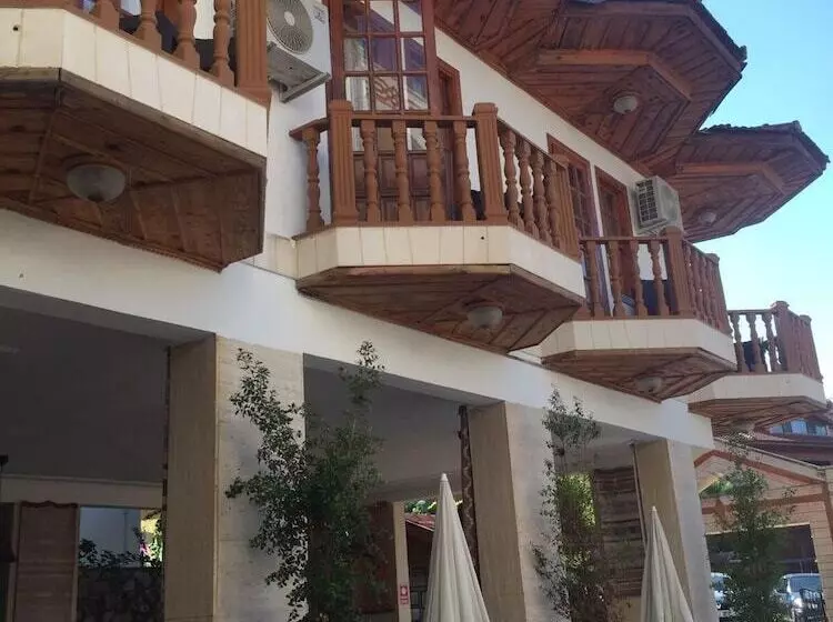 Ates Otel